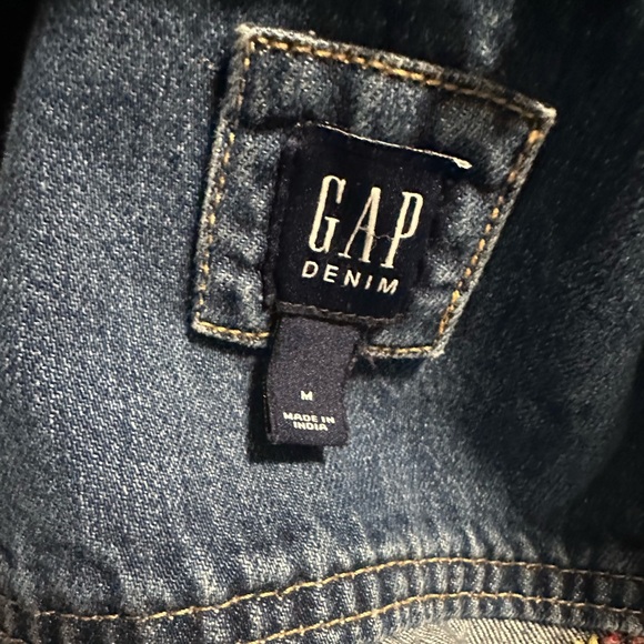 Girls Gap Jean jacket size medium. - Picture 4 of 5
